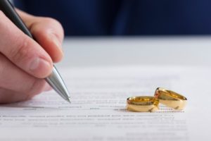 How to Initiate a Divorce in New Jersey